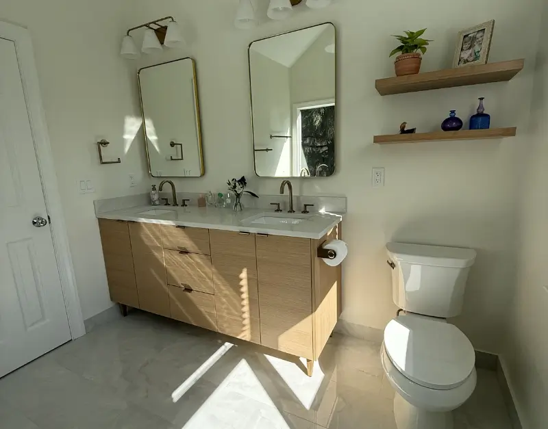 Custom Double Vanity with Quartz Countertop